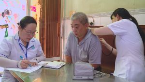Mức lương ngành Y tế công cộng phụ thuộc vào vị trí công việc, kinh nghiệm và đơn vị tuyển dụng